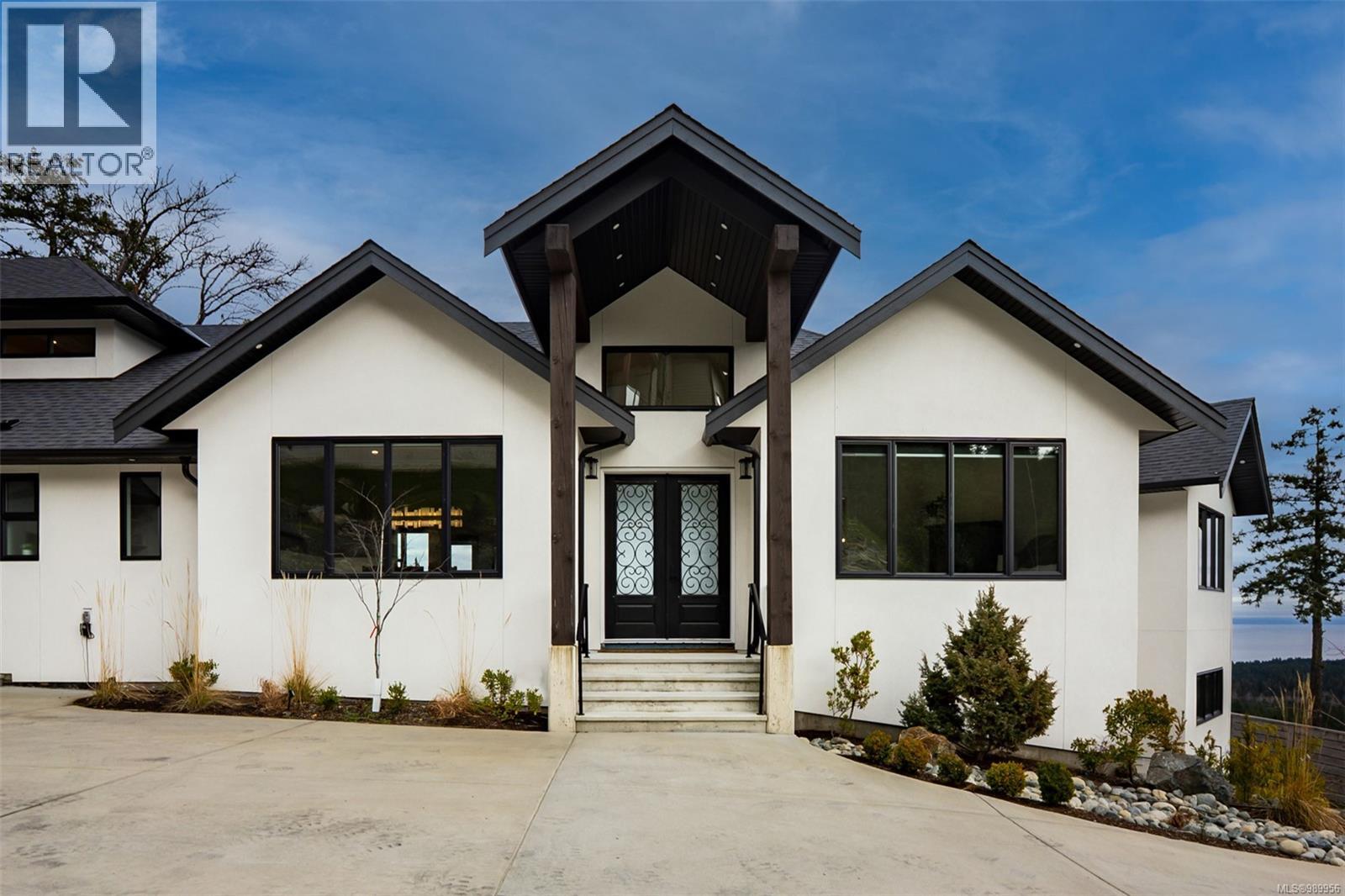 5060 Broad Ridge Pl, Lantzville