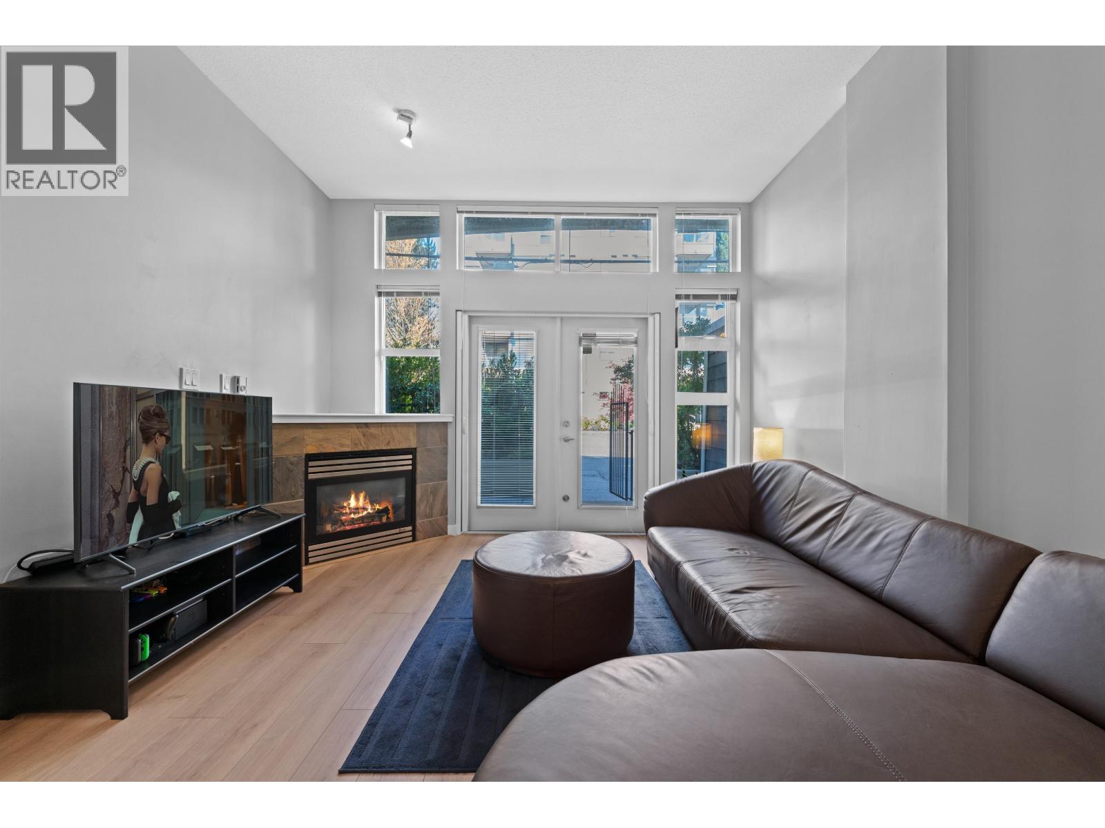 Photo 18 of 102 2102 W 38th Avenue, Vancouver BC