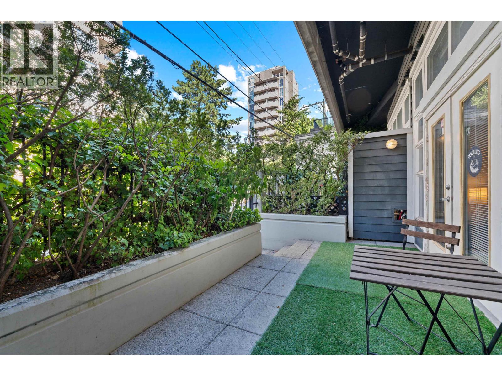 Photo 30 of 102 2102 W 38th Avenue, Vancouver BC