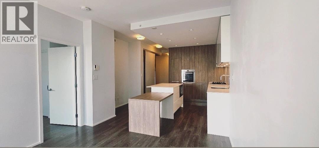 Photo 2 of 4601 1955 Alpha Way, Burnaby BC