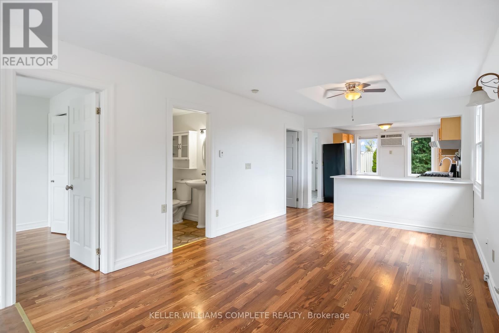 Photo 12 of 1076 Spears Road, Fort Erie ON