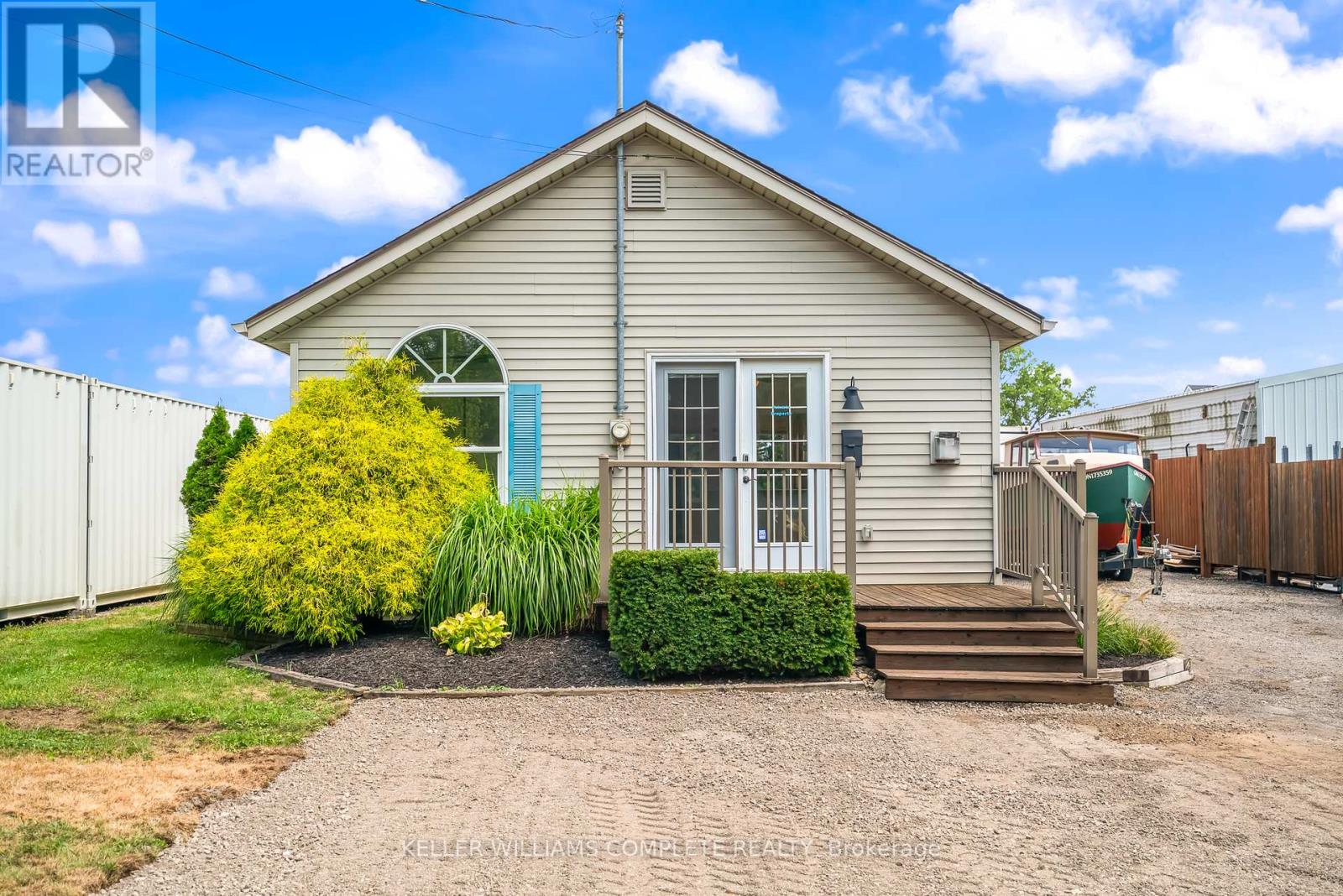 Photo 2 of 1076 Spears Road, Fort Erie ON