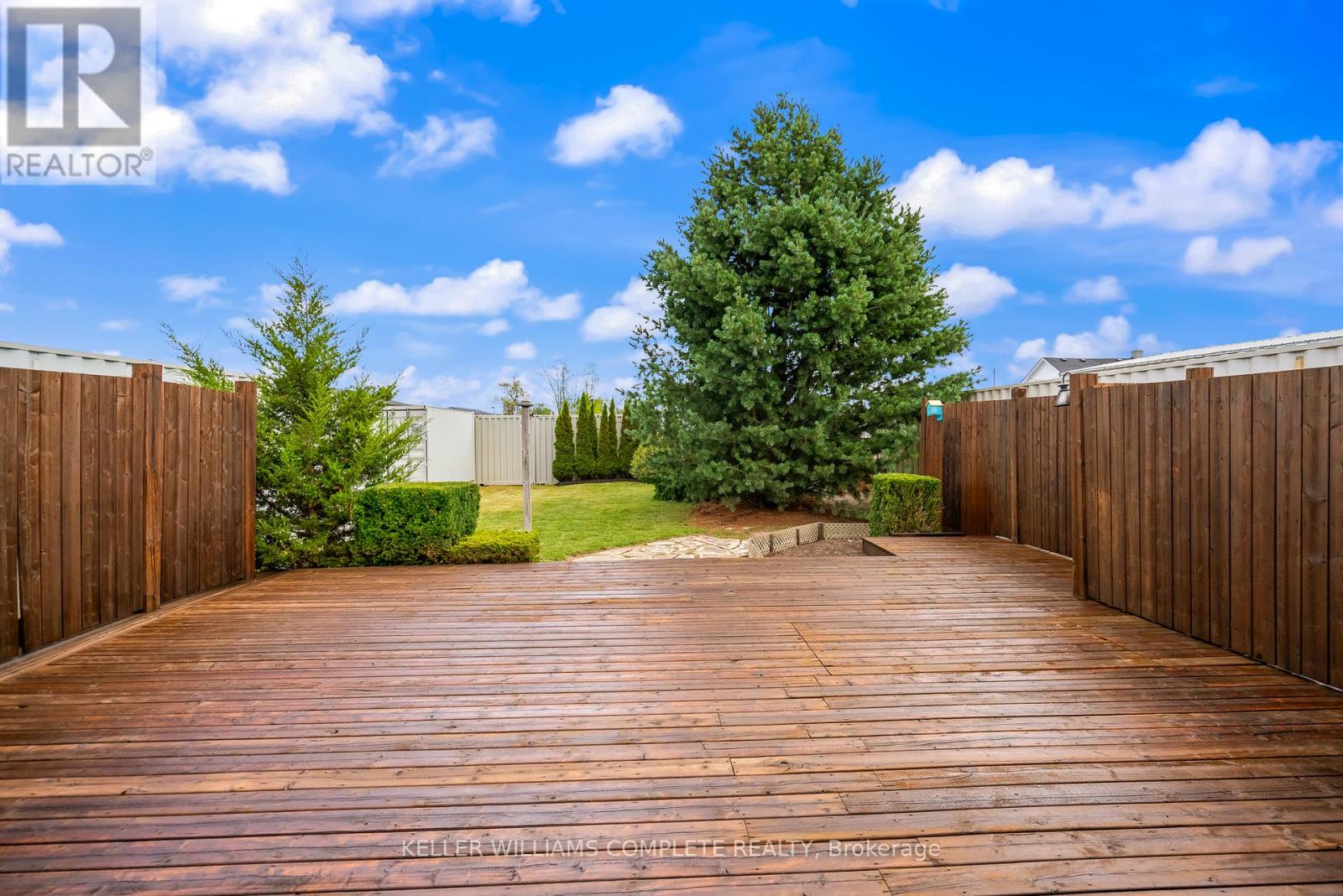 Photo 25 of 1076 Spears Road, Fort Erie ON