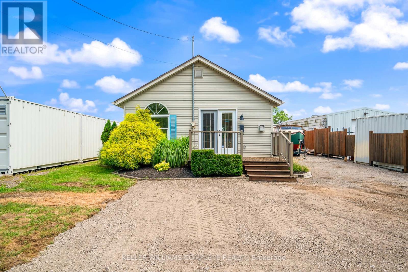 Photo 3 of 1076 Spears Road, Fort Erie ON