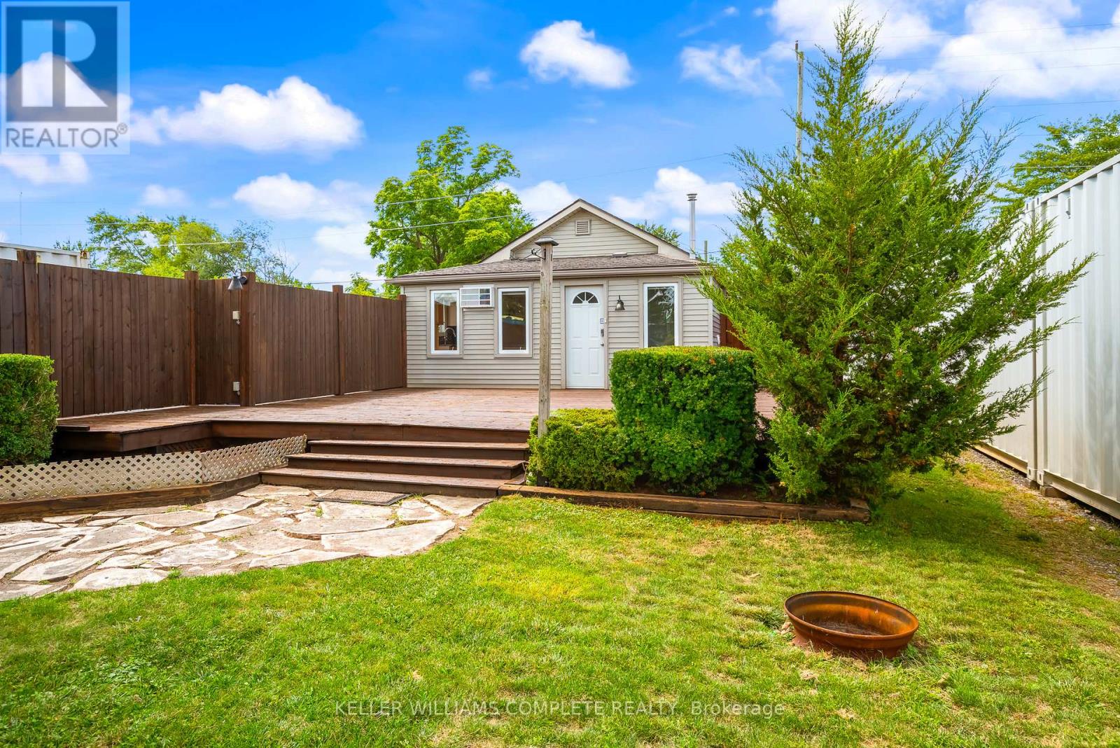 Photo 7 of 1076 Spears Road, Fort Erie ON