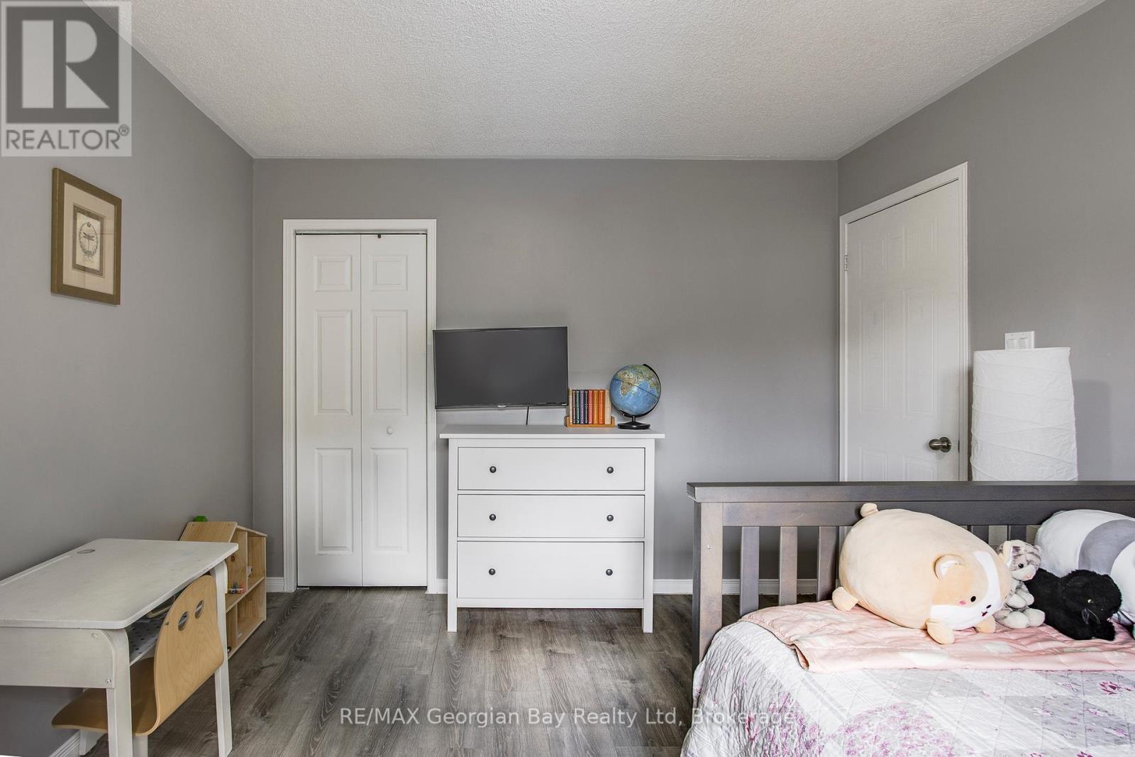 Photo 19 of 319 Ellen Street, Midland ON