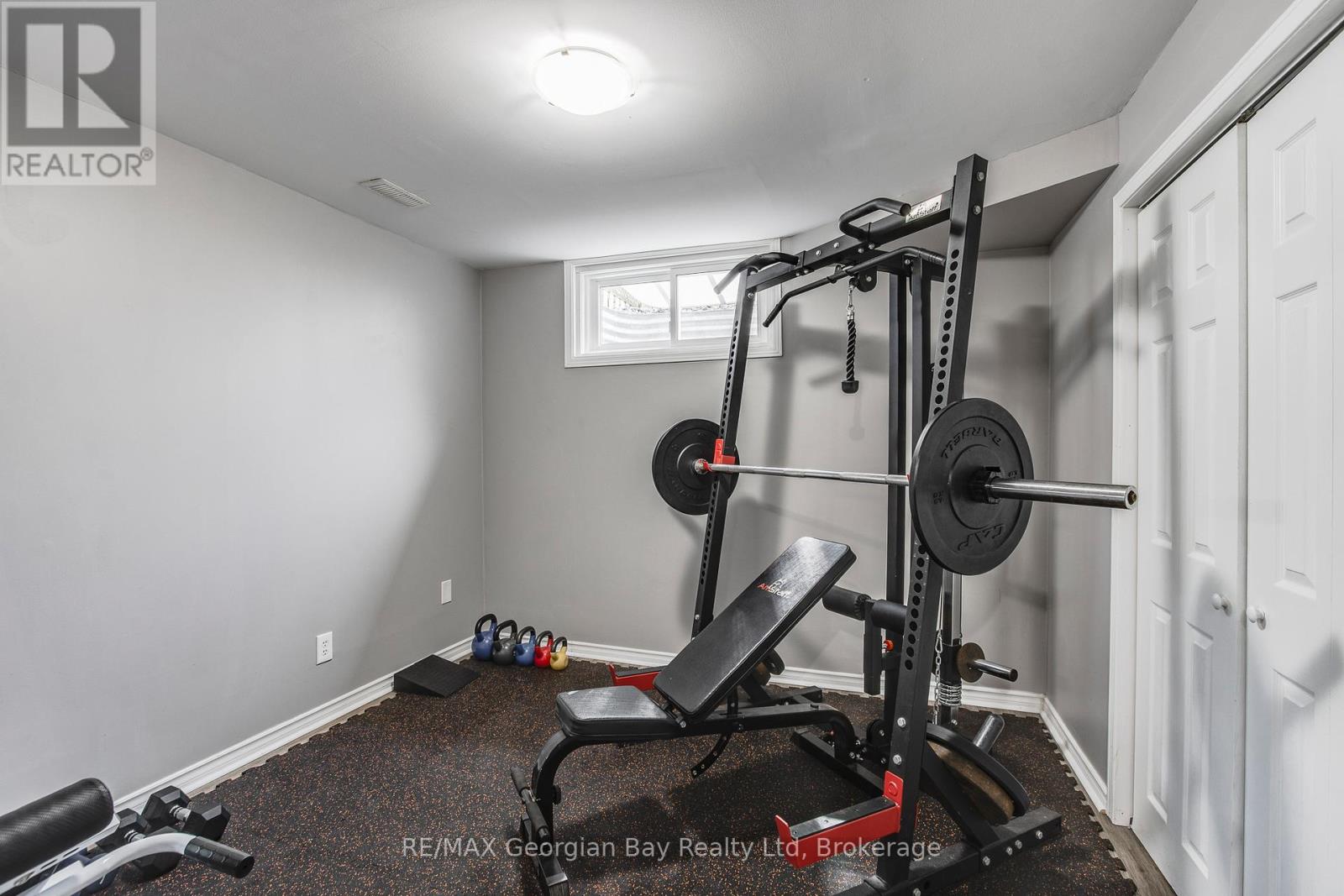 Photo 23 of 319 Ellen Street, Midland ON