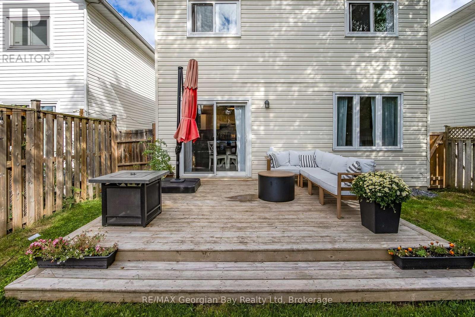 Photo 24 of 319 Ellen Street, Midland ON