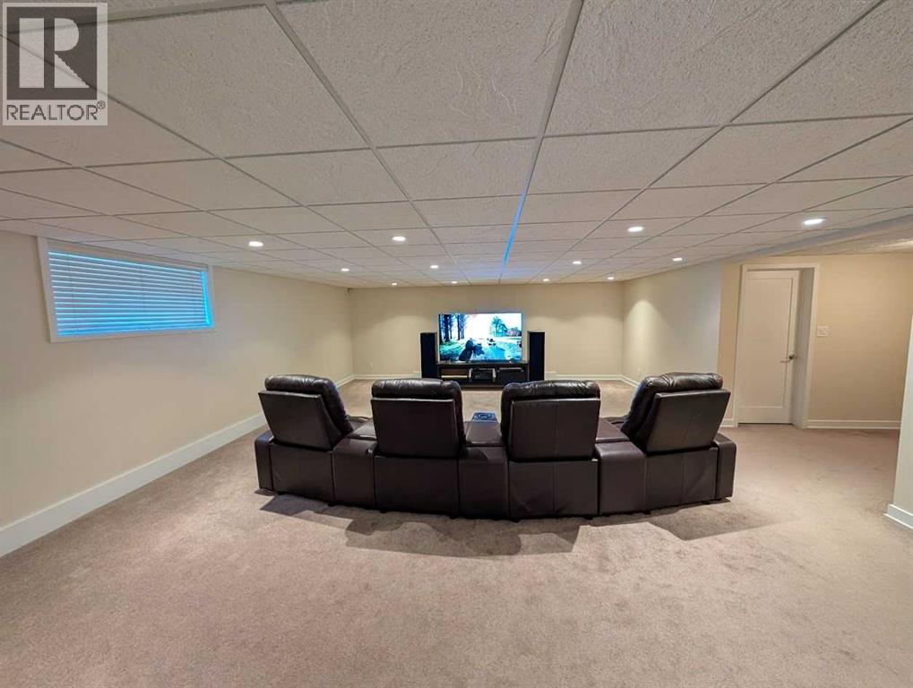 Photo 16 of 633 23 Avenue Ne, Calgary AB