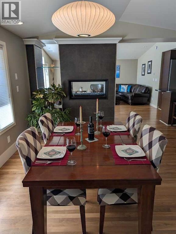 Photo 8 of 633 23 Avenue Ne, Calgary AB