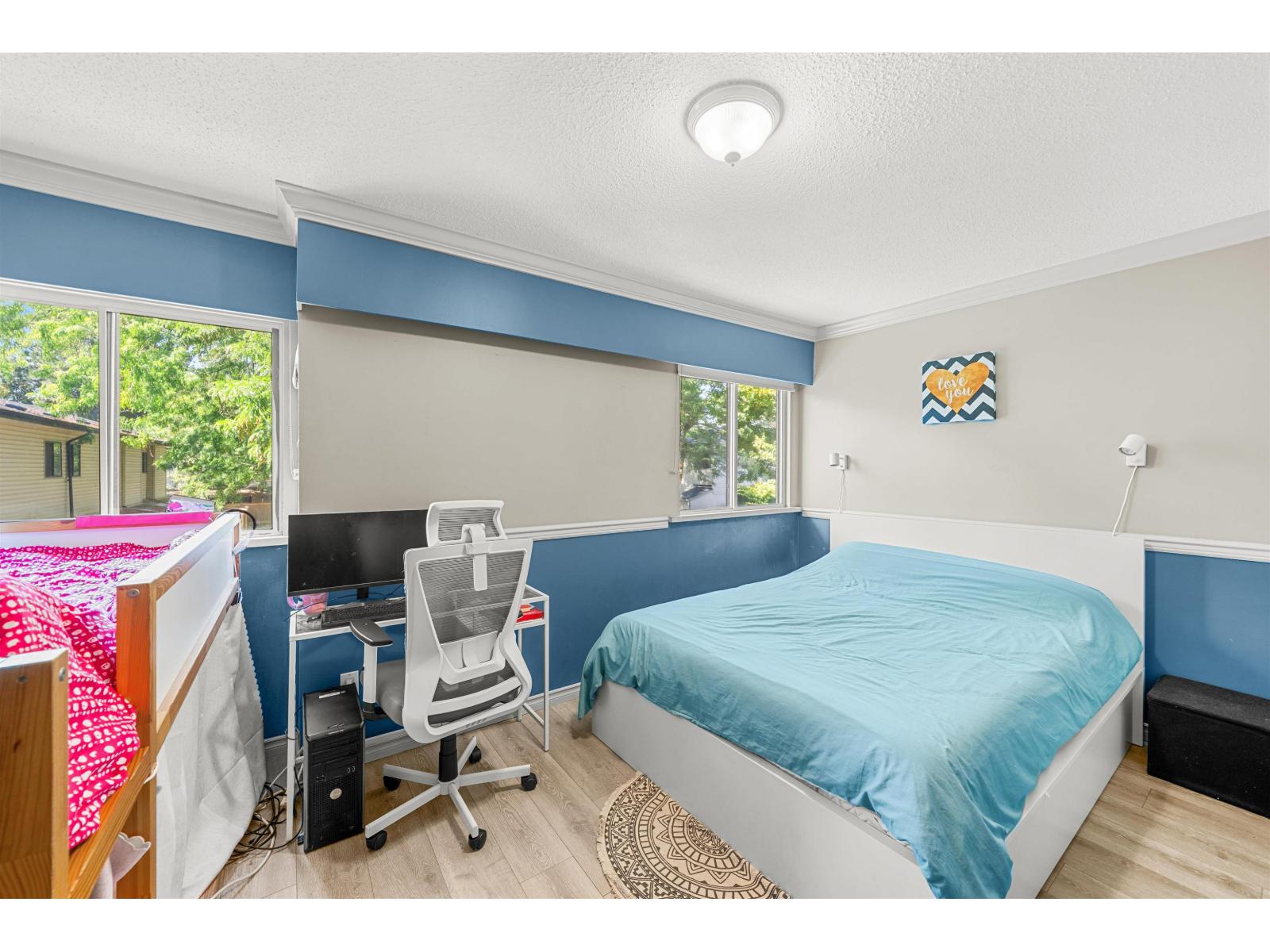 Photo 15 of 14 5271 204 Street, Langley BC