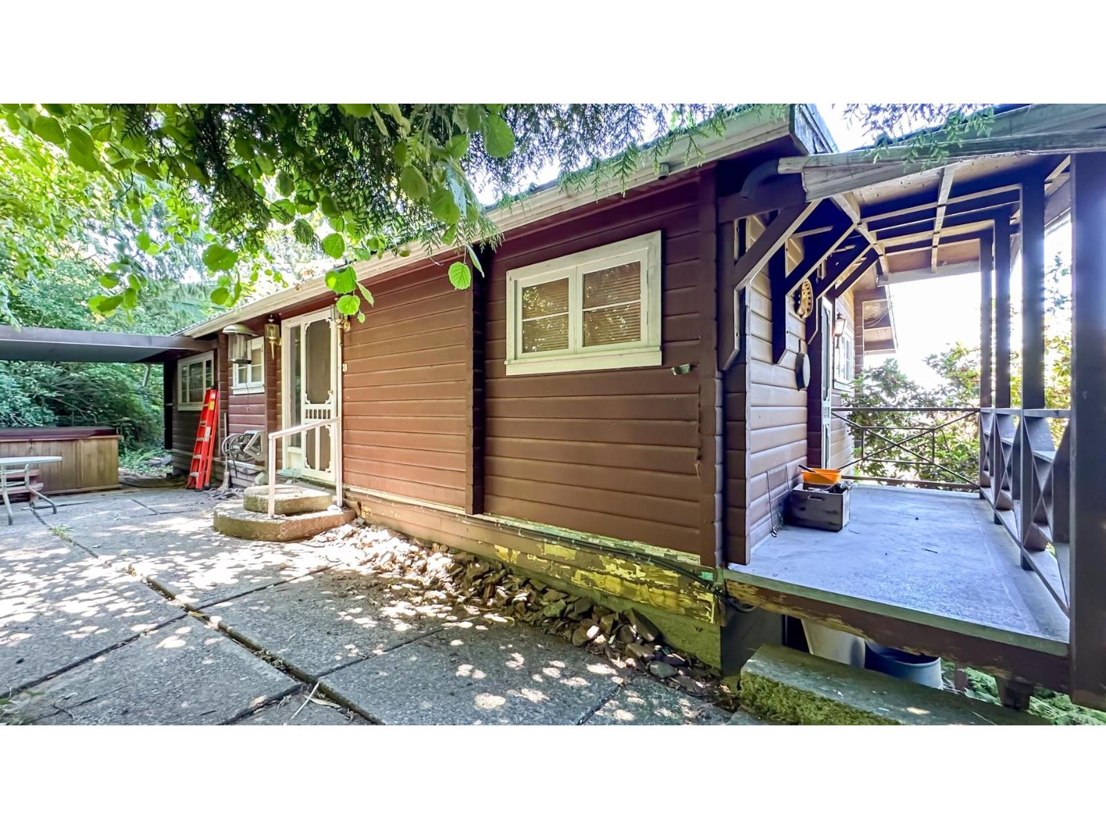 Photo 36 of 10542 125 B Street, Surrey BC
