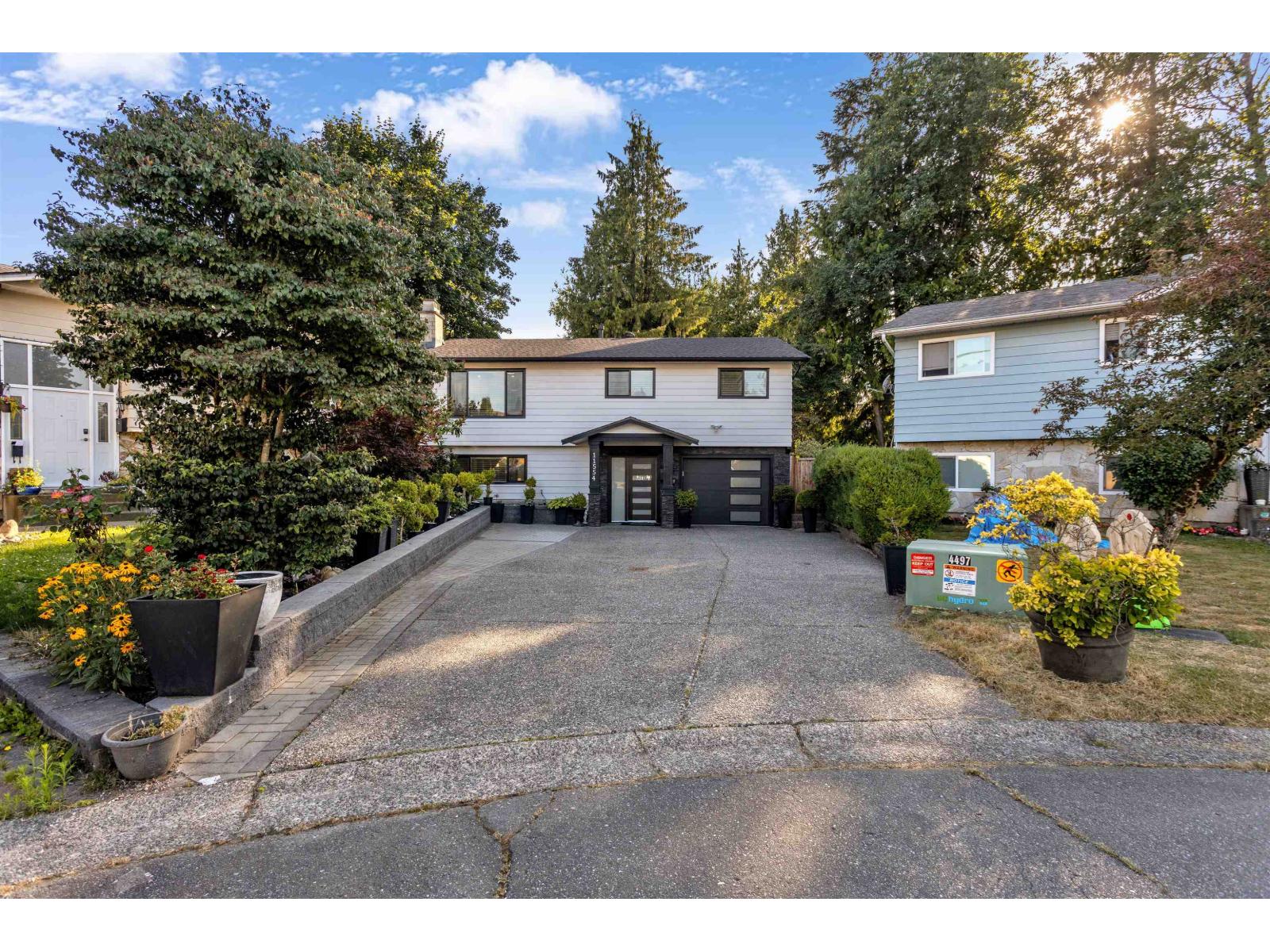 Photo 2 of 11554 83 A Avenue, Delta BC