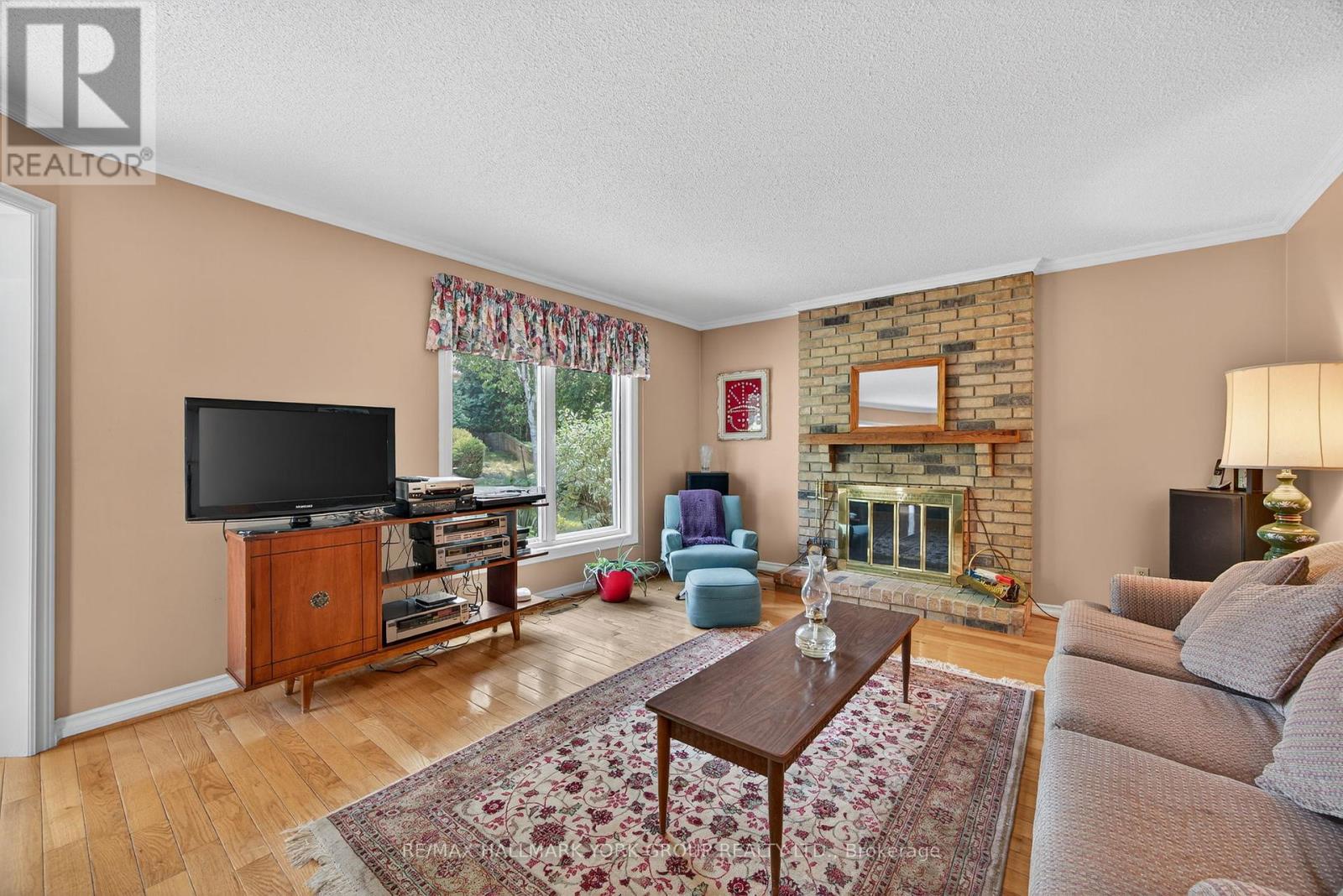 Photo 20 of 64 Craigleith Crescent, Richmond Hill ON