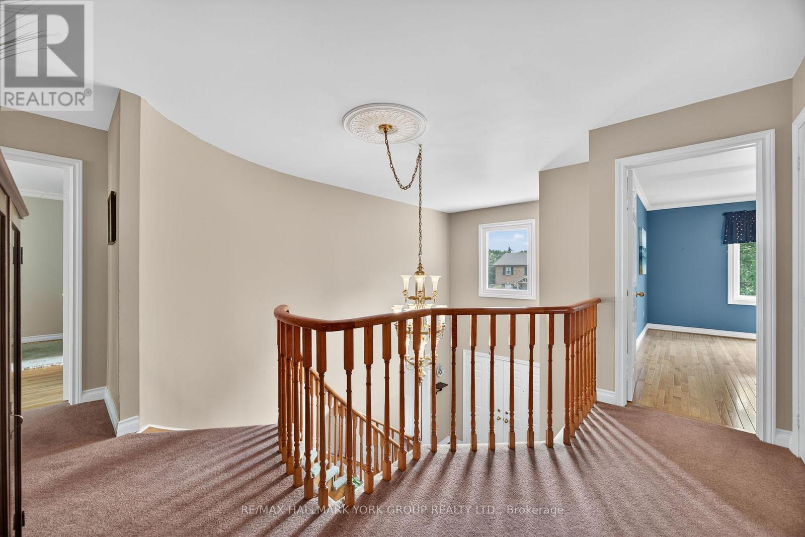 Photo 26 of 64 Craigleith Crescent, Richmond Hill ON