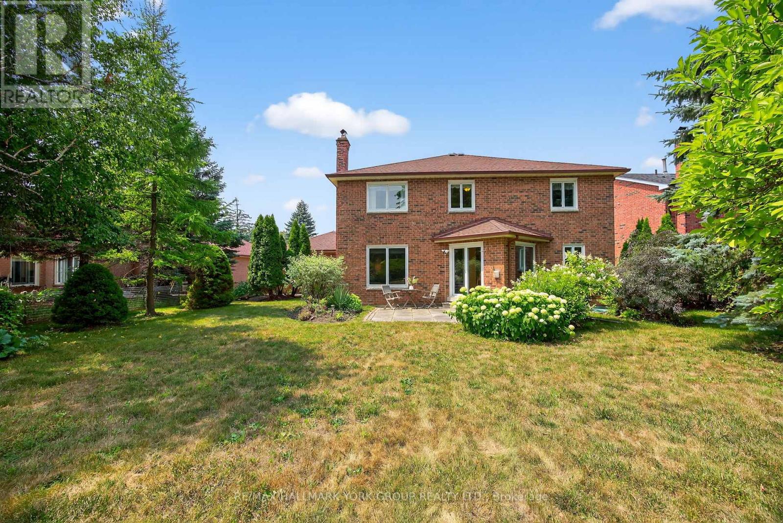 Photo 44 of 64 Craigleith Crescent, Richmond Hill ON