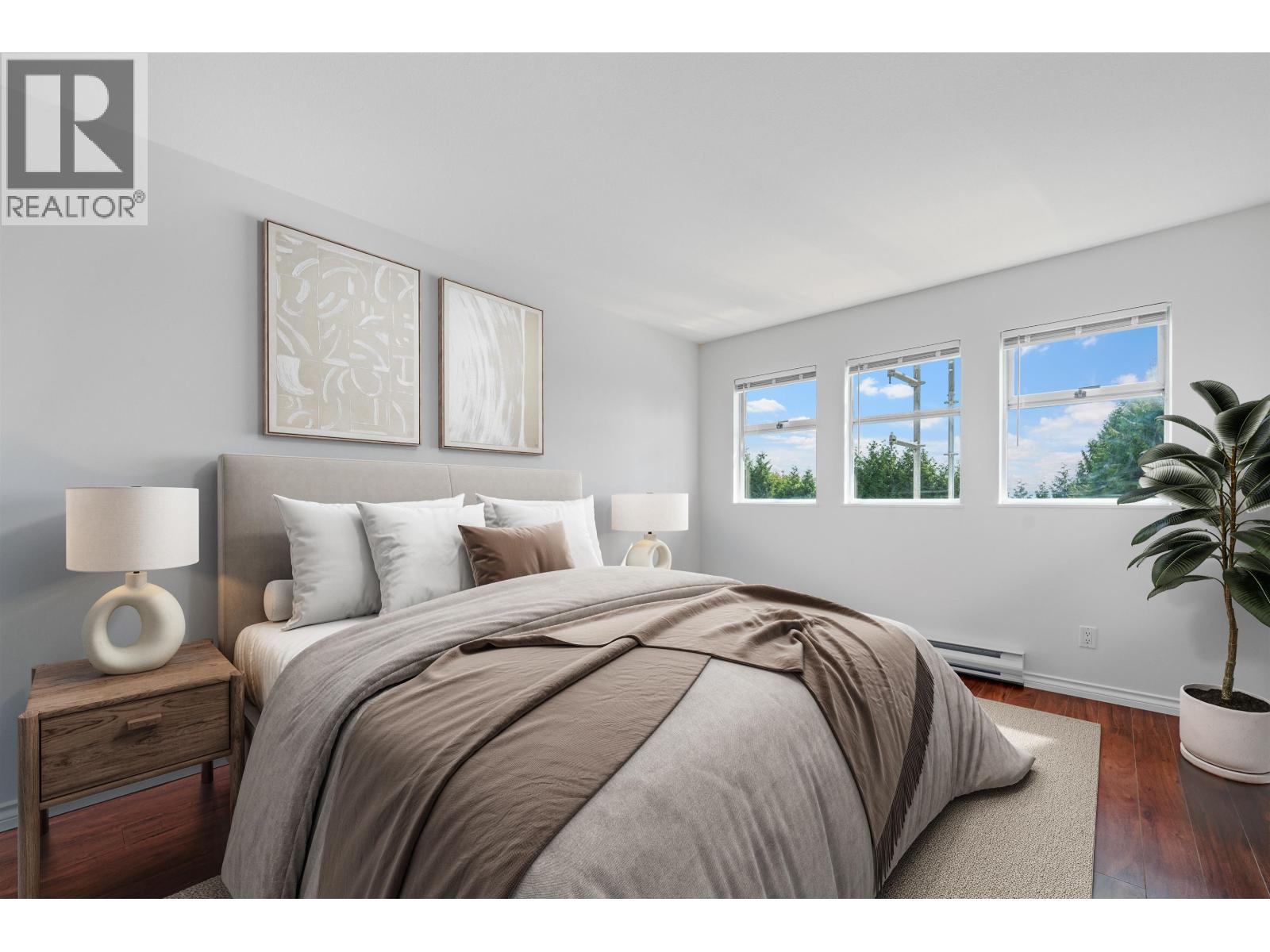 Photo 15 of 211 5335 Hastings Street, Burnaby BC
