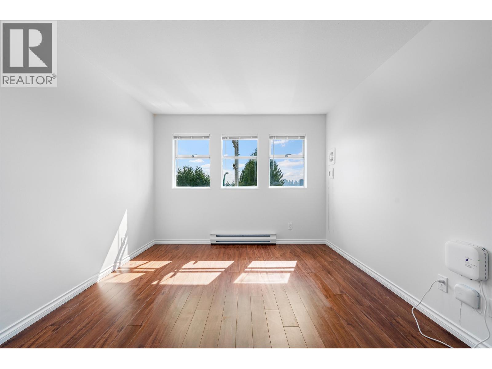 Photo 18 of 211 5335 Hastings Street, Burnaby BC
