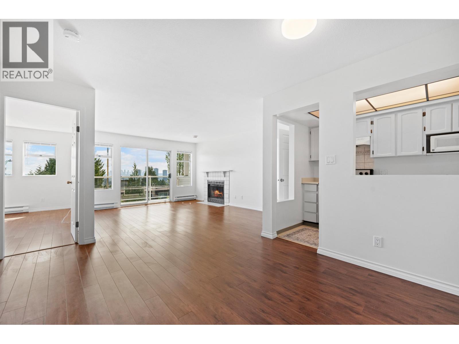Photo 2 of 211 5335 Hastings Street, Burnaby BC