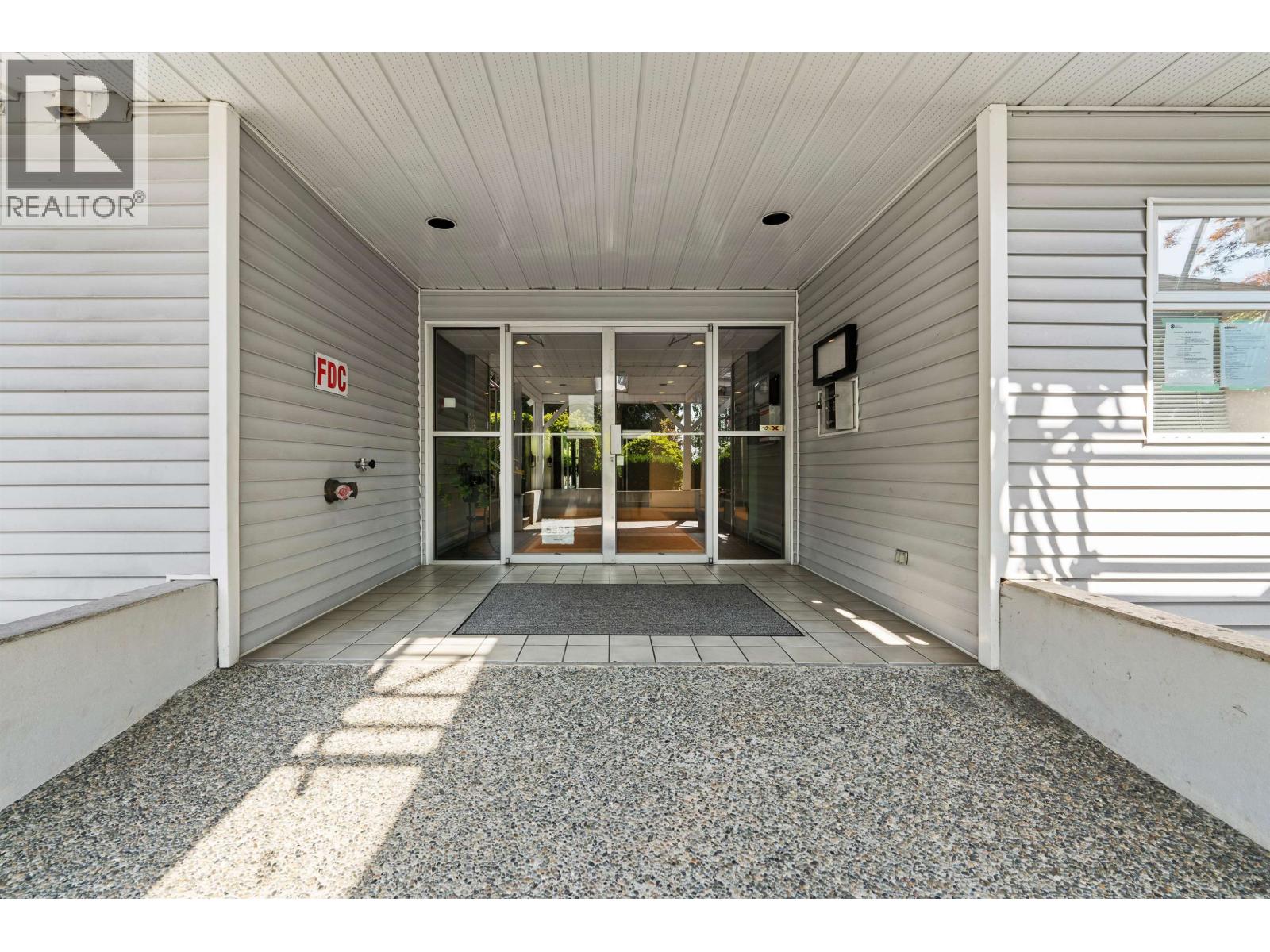Photo 37 of 211 5335 Hastings Street, Burnaby BC