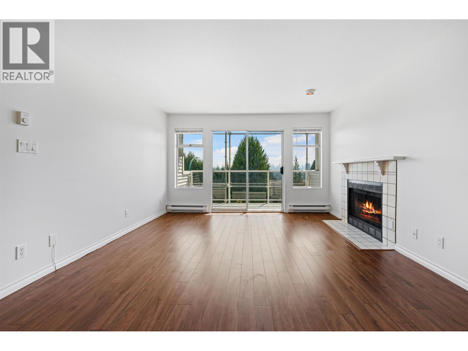 Photo 4 of 211 5335 Hastings Street, Burnaby BC