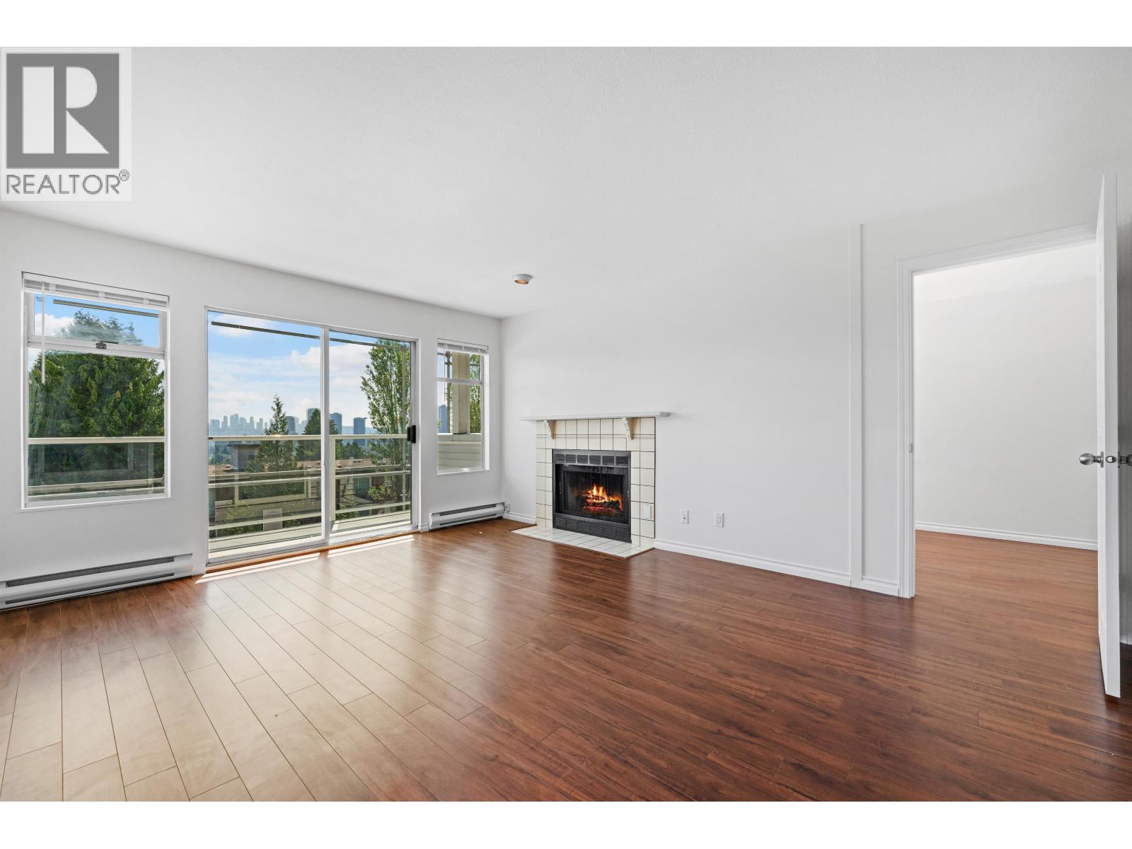 Photo 6 of 211 5335 Hastings Street, Burnaby BC