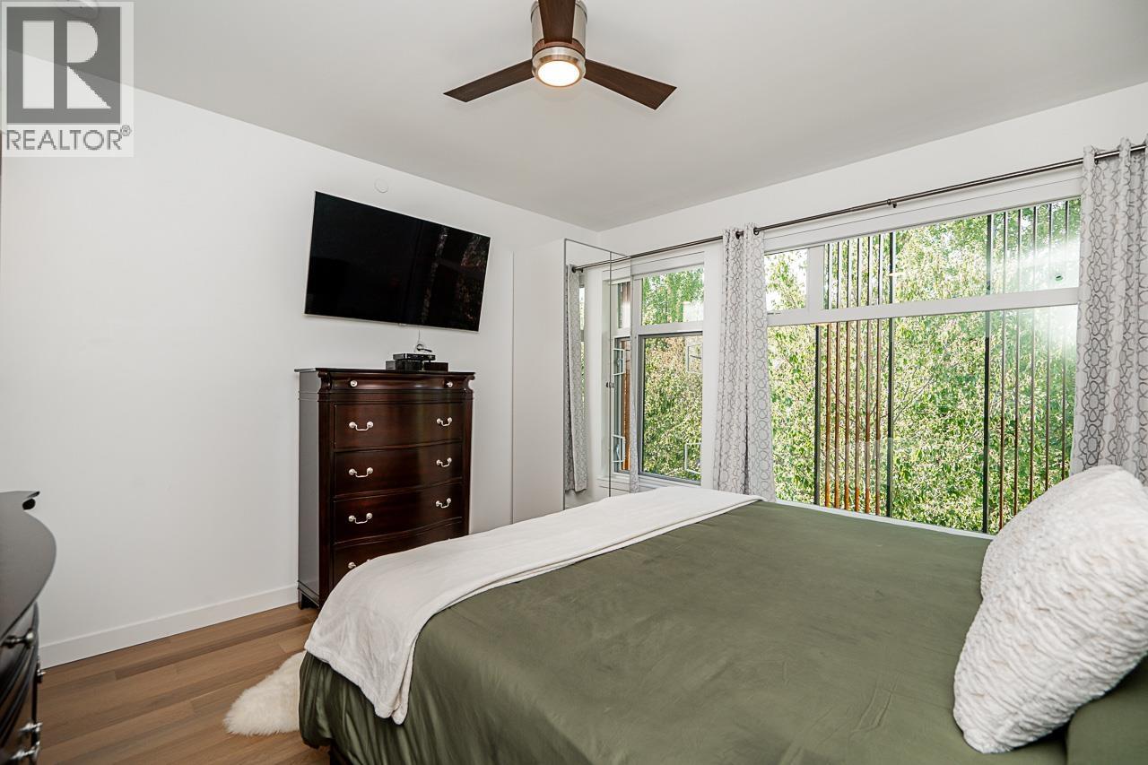 Photo 16 of 102 1205 Harold Road, North Vancouver BC