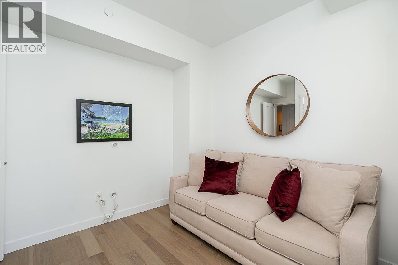 Photo 20 of 102 1205 Harold Road, North Vancouver BC