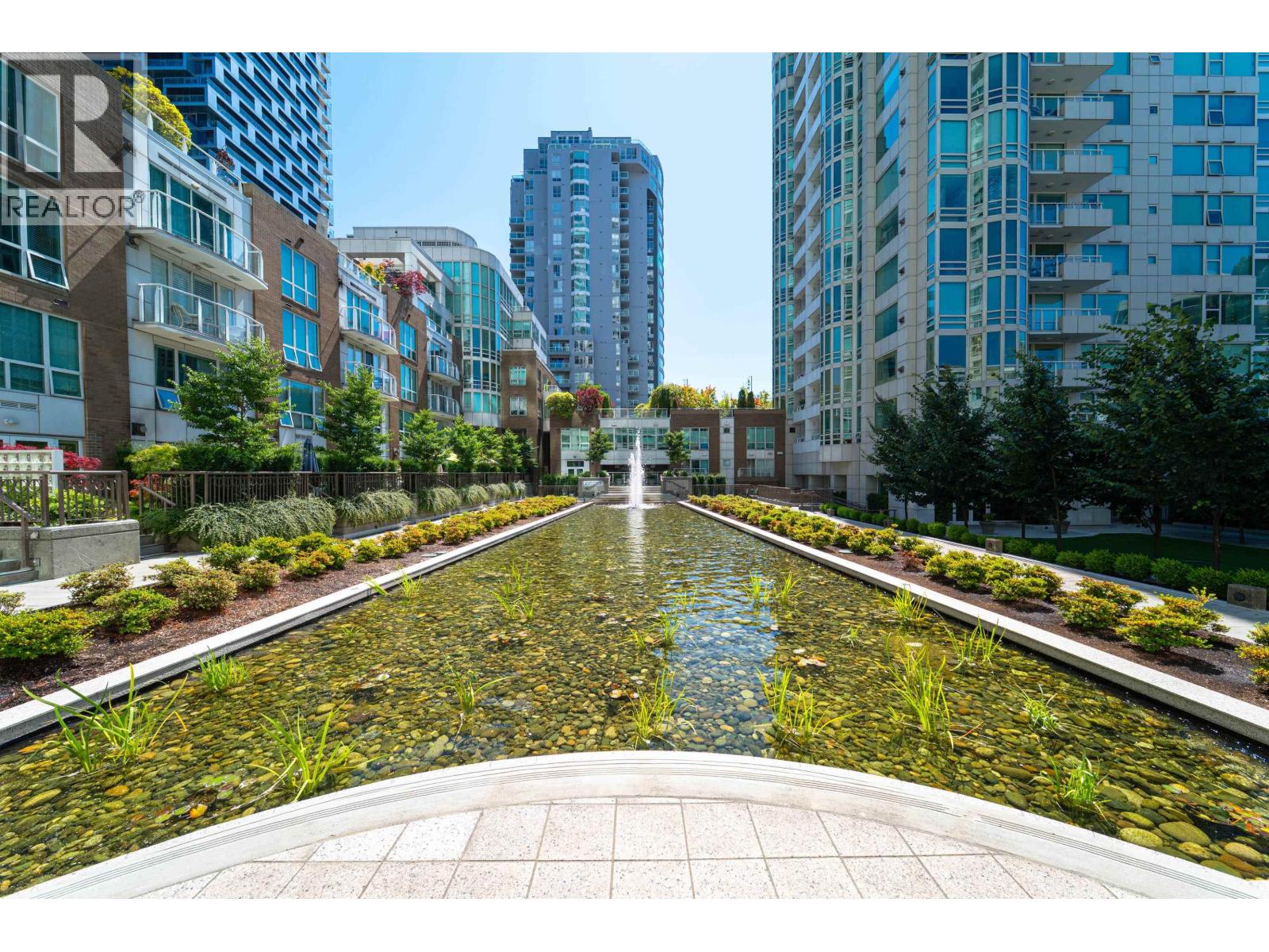 Photo 36 of 805 1500 Hornby Street, Vancouver BC