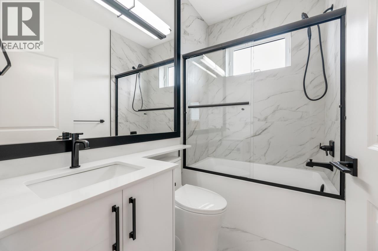 Photo 11 of 1 3090 Vanness Avenue, Vancouver BC