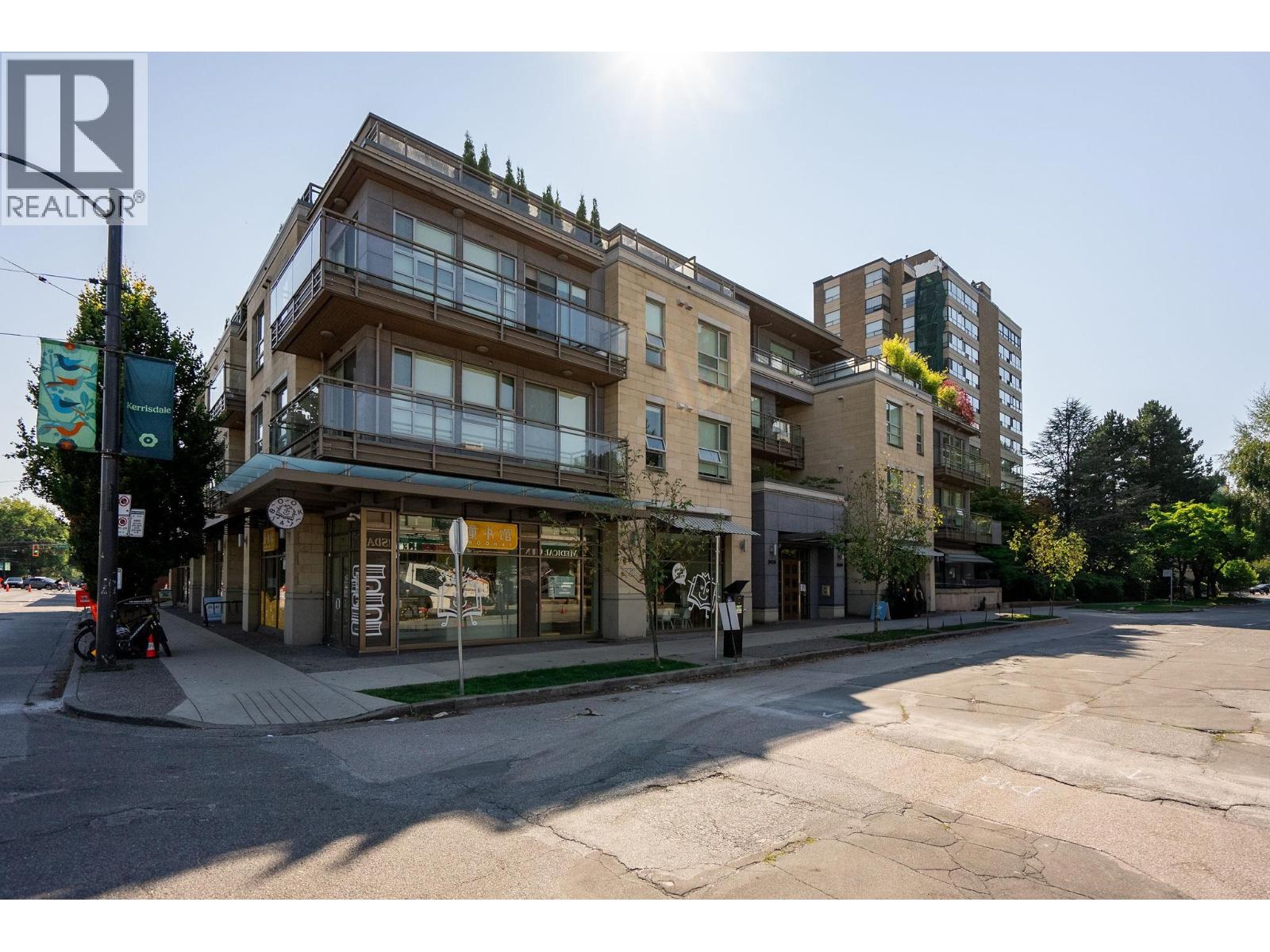 Photo 30 of 306 2128 W 40th Avenue, Vancouver BC