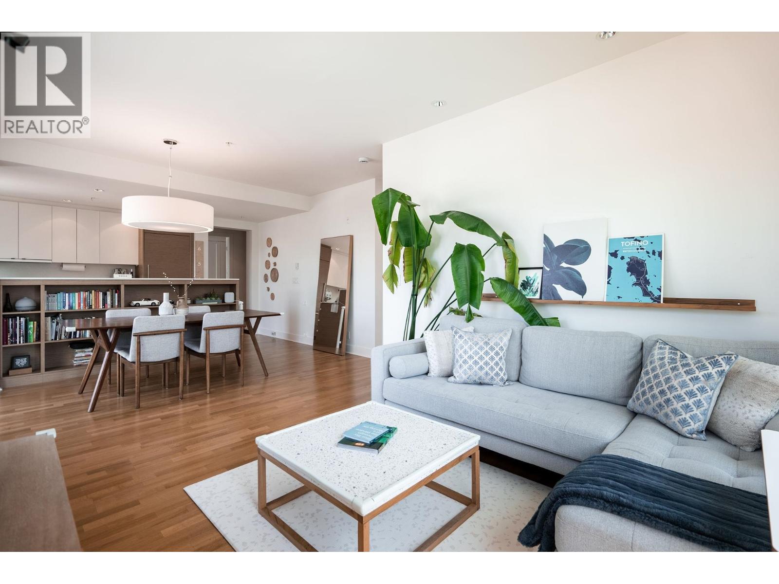 Photo 5 of 306 2128 W 40th Avenue, Vancouver BC