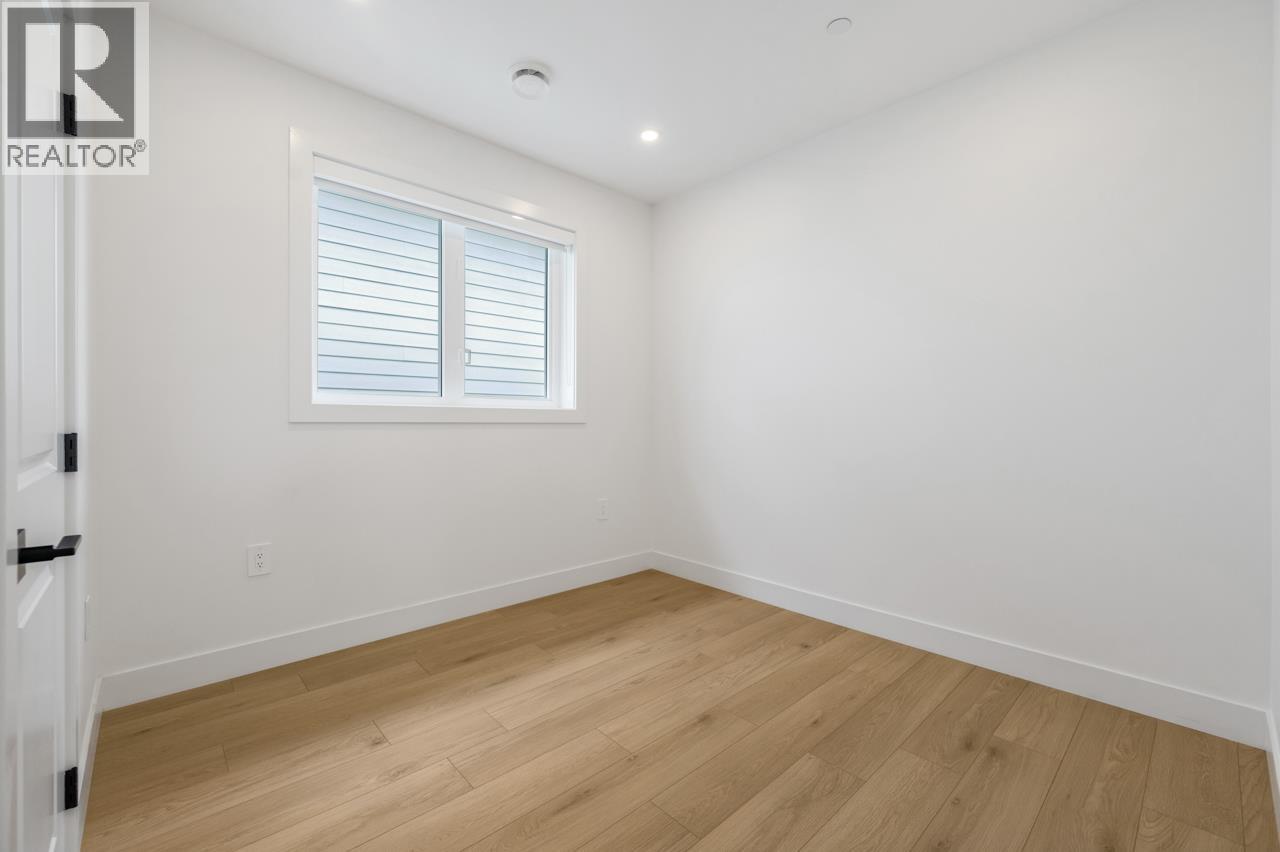 Photo 11 of 3 3090 Vanness Avenue, Vancouver BC
