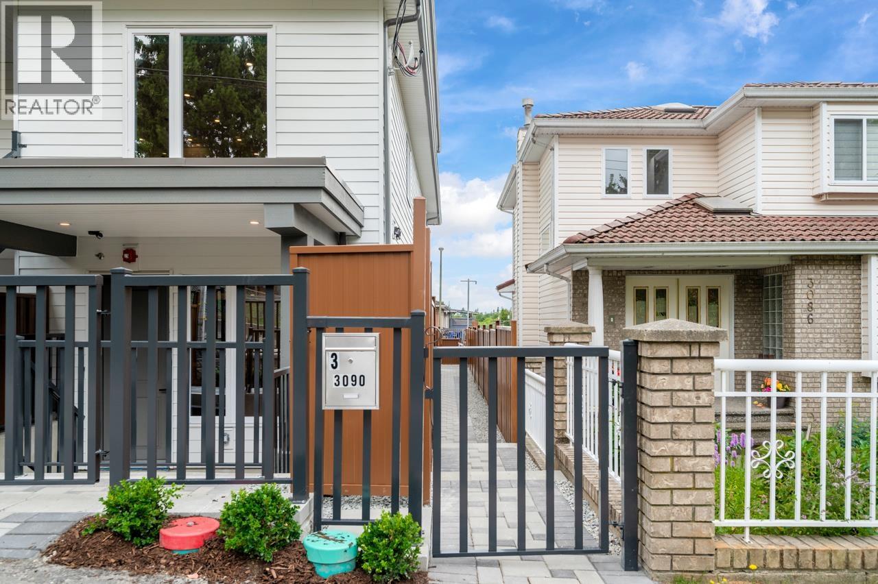 Photo 19 of 3 3090 Vanness Avenue, Vancouver BC