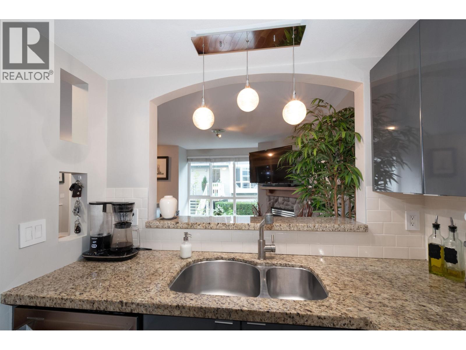 Photo 11 of 6 1015 Lynn Valley Road, North Vancouver BC