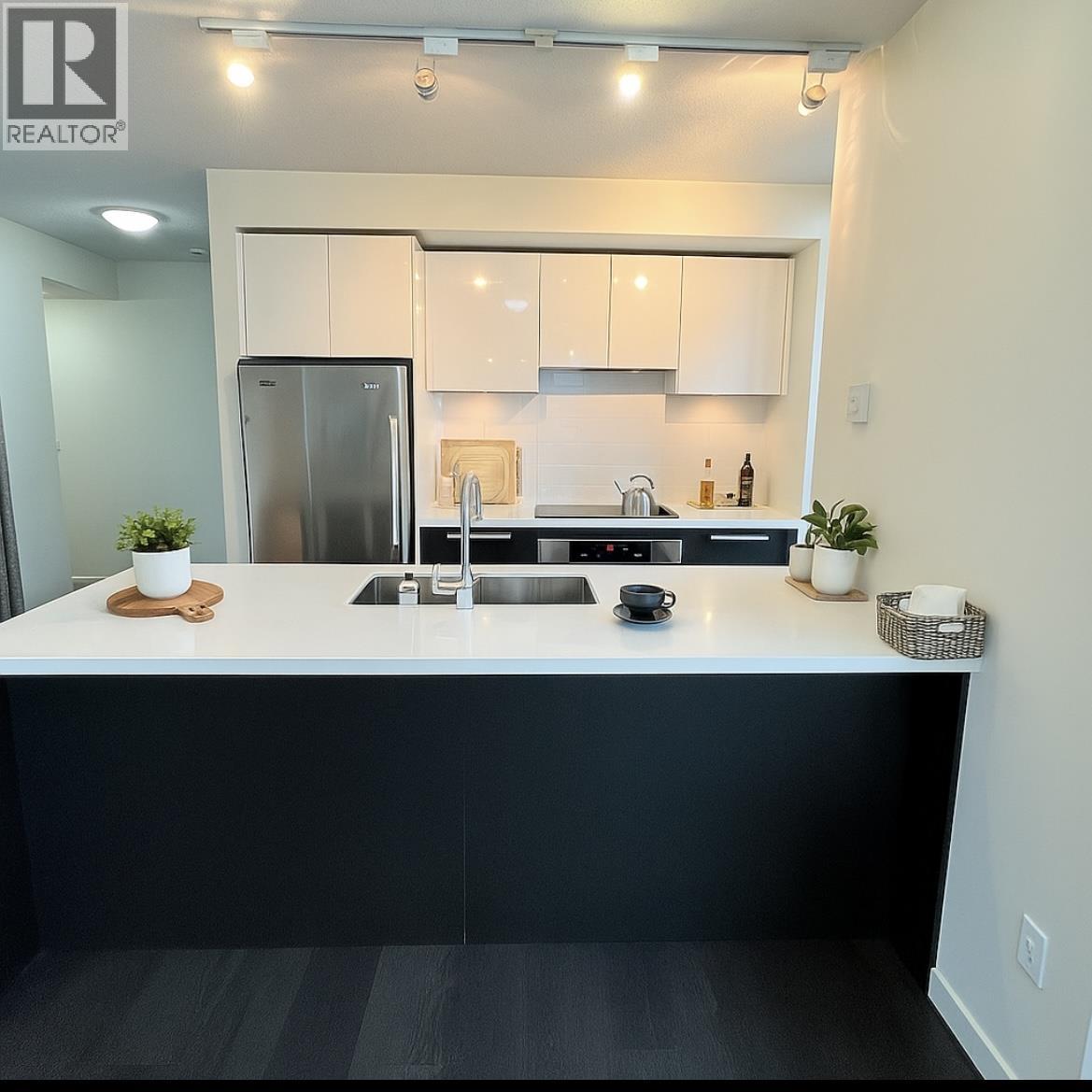 Photo 10 of 2707 6333 Silver Avenue, Burnaby BC