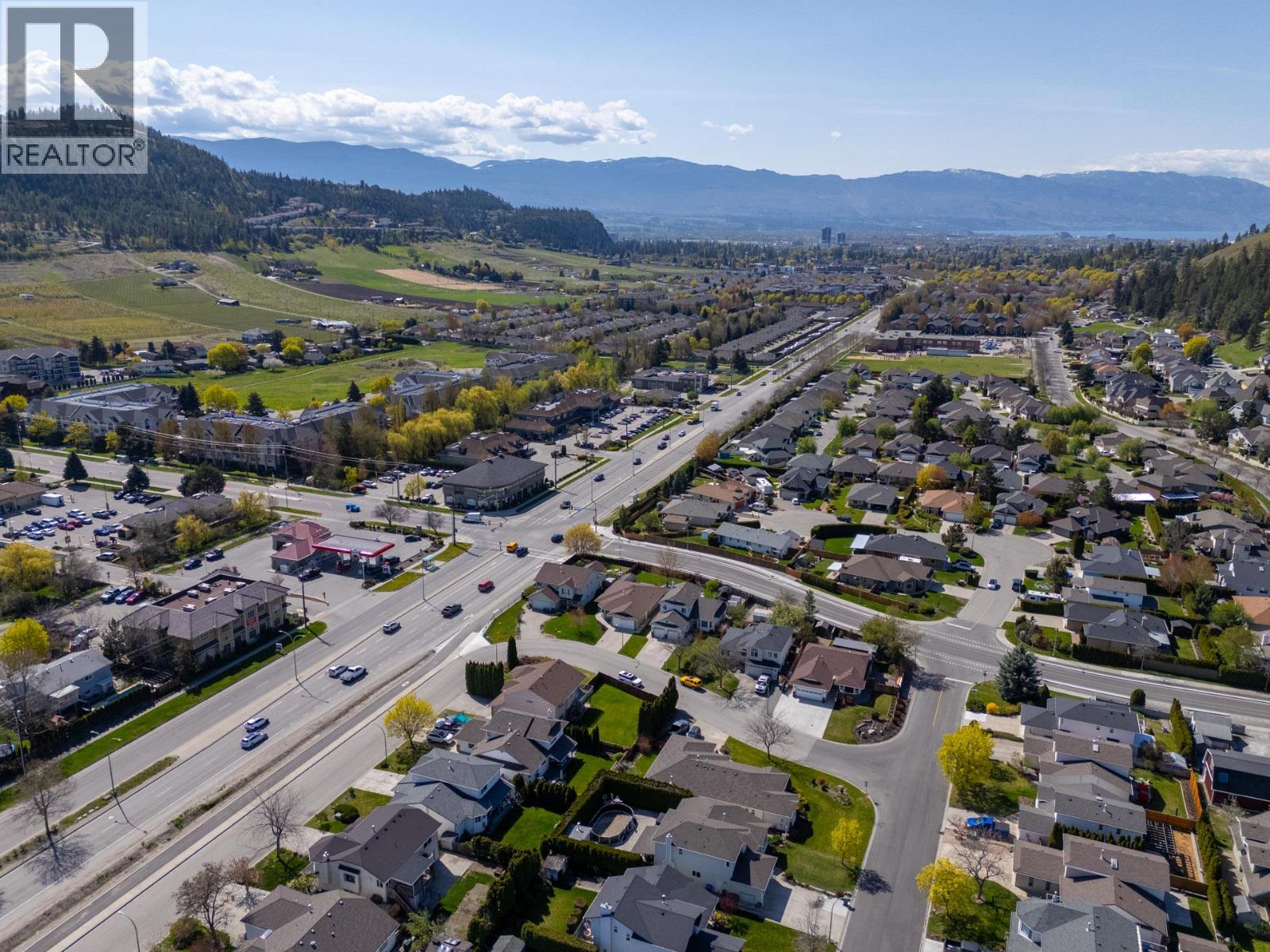  390 McTavish Crescent, Kelowna