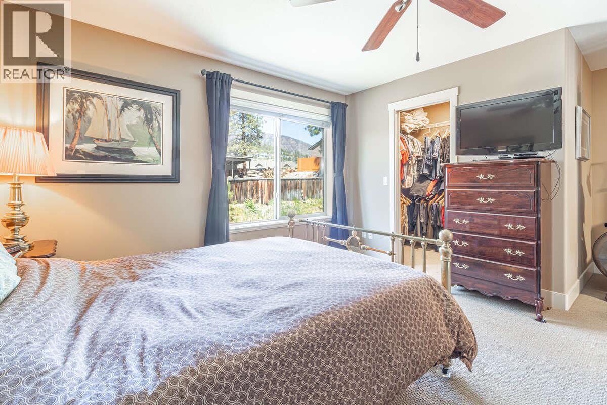 5 3359 Cougar Road, West Kelowna