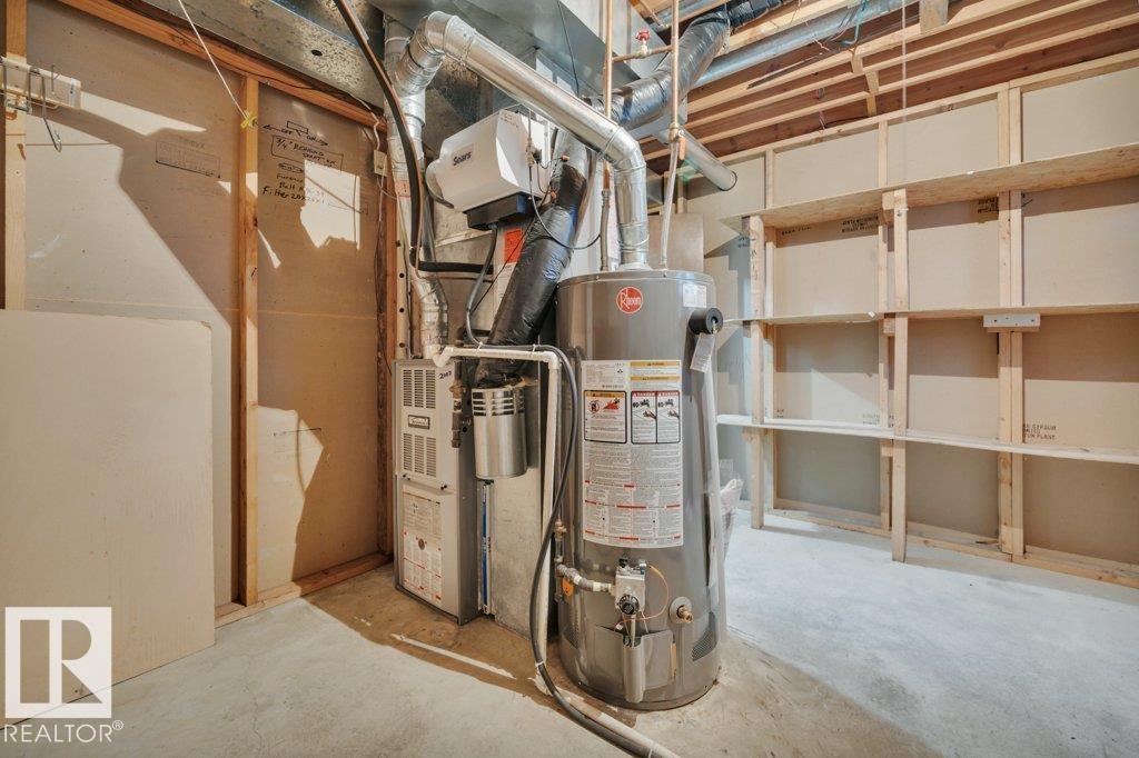 Photo 21 of 14804 35 St Nw, Edmonton AB