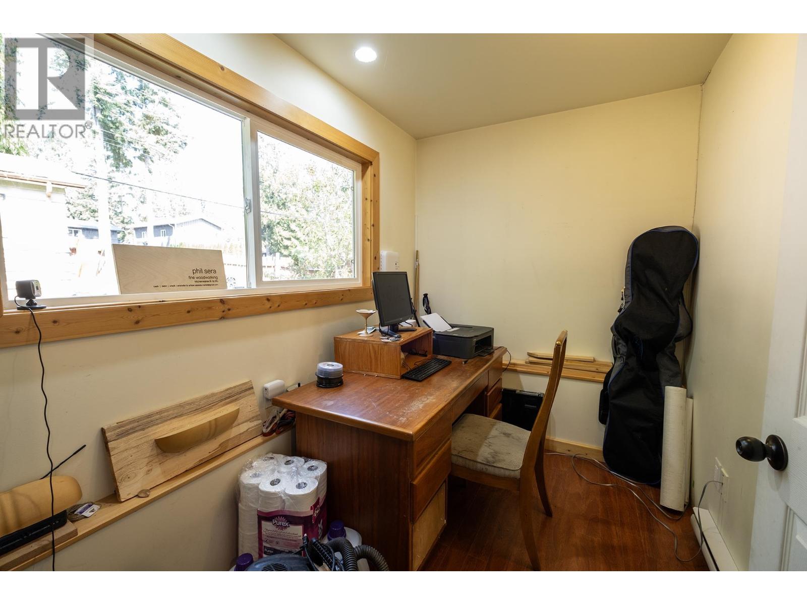 1160 ROSAMUND ROAD, Gibsons