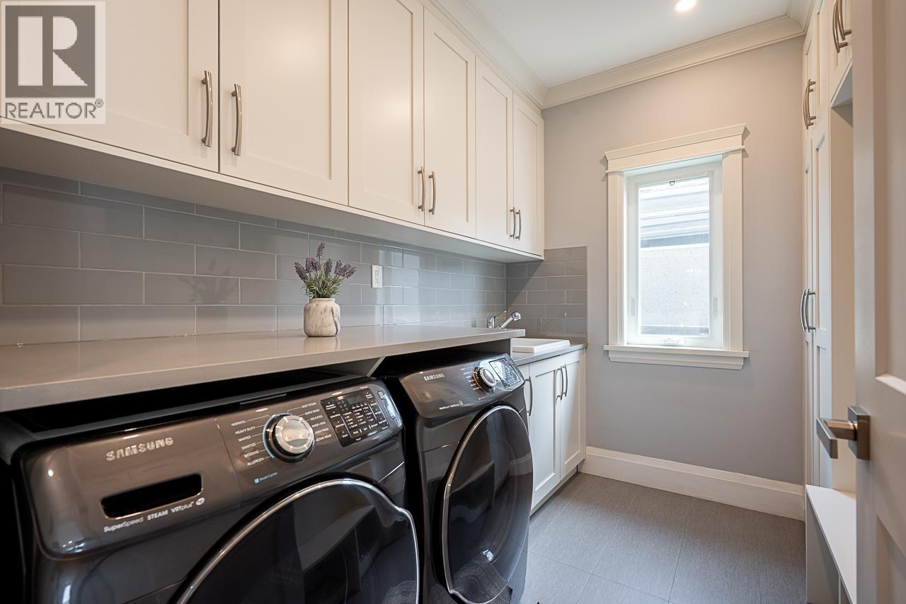 Photo 17 of 6792 Elwell Street, Burnaby BC