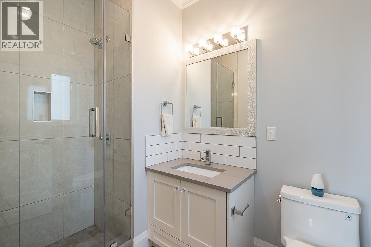 Photo 27 of 6792 Elwell Street, Burnaby BC