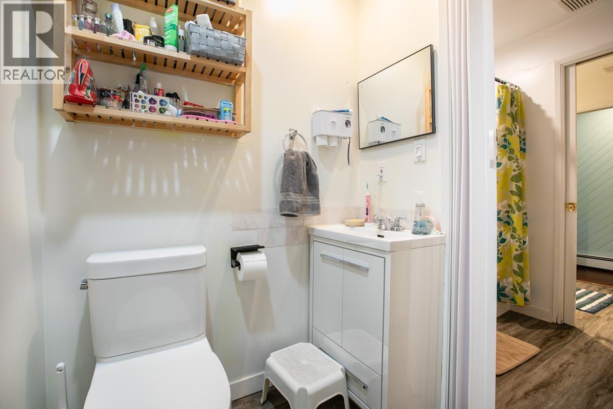 Photo 11 of 2135 Newport Avenue, Vancouver BC