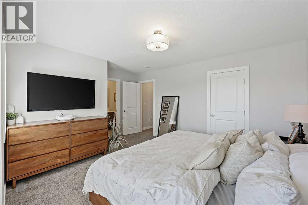 Photo 25 of 115 Bayview Circle Sw, Airdrie AB