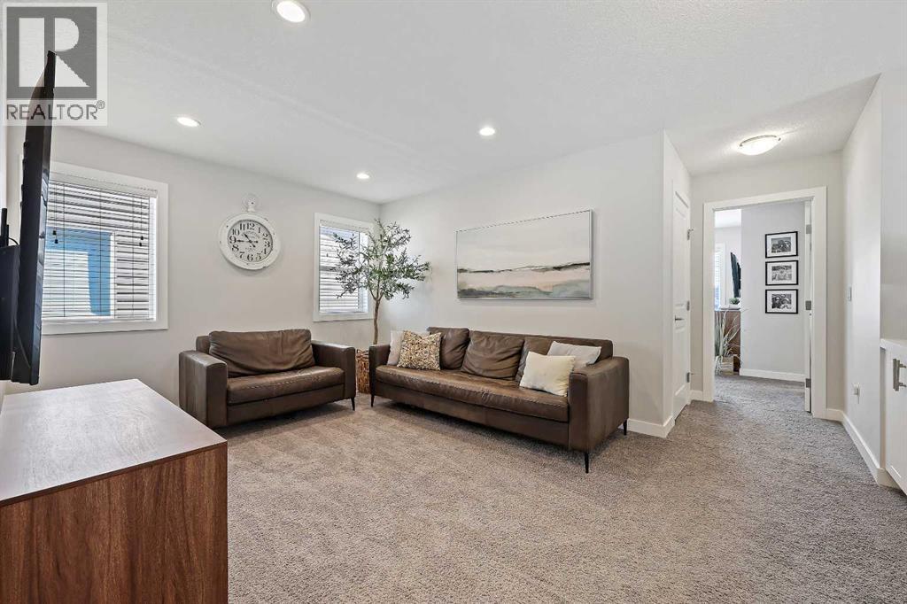 Photo 22 of 115 Bayview Circle Sw, Airdrie AB