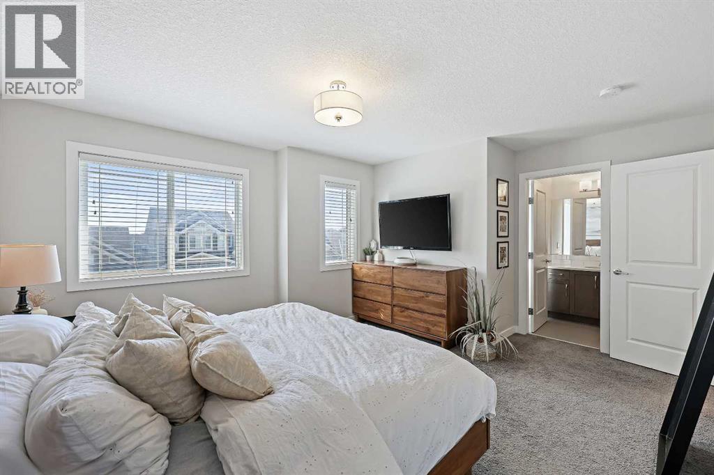 Photo 26 of 115 Bayview Circle Sw, Airdrie AB