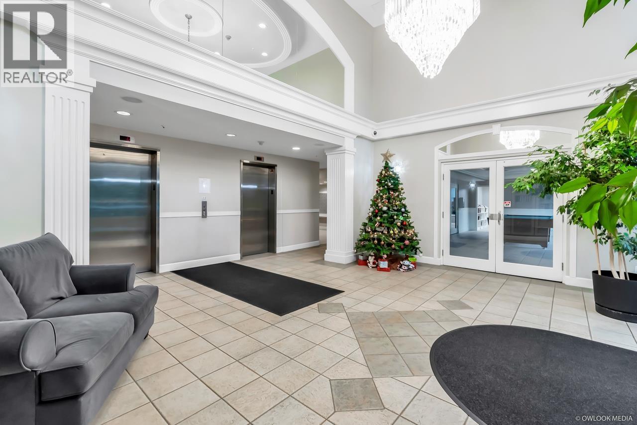 Photo 16 of 506 3071 Glen Drive, Coquitlam BC