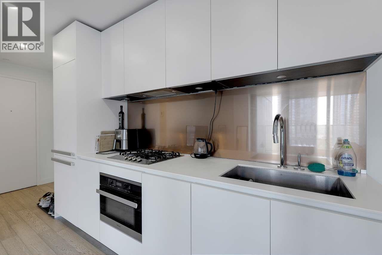 Photo 6 of 1501 1480 Howe Street, Vancouver BC