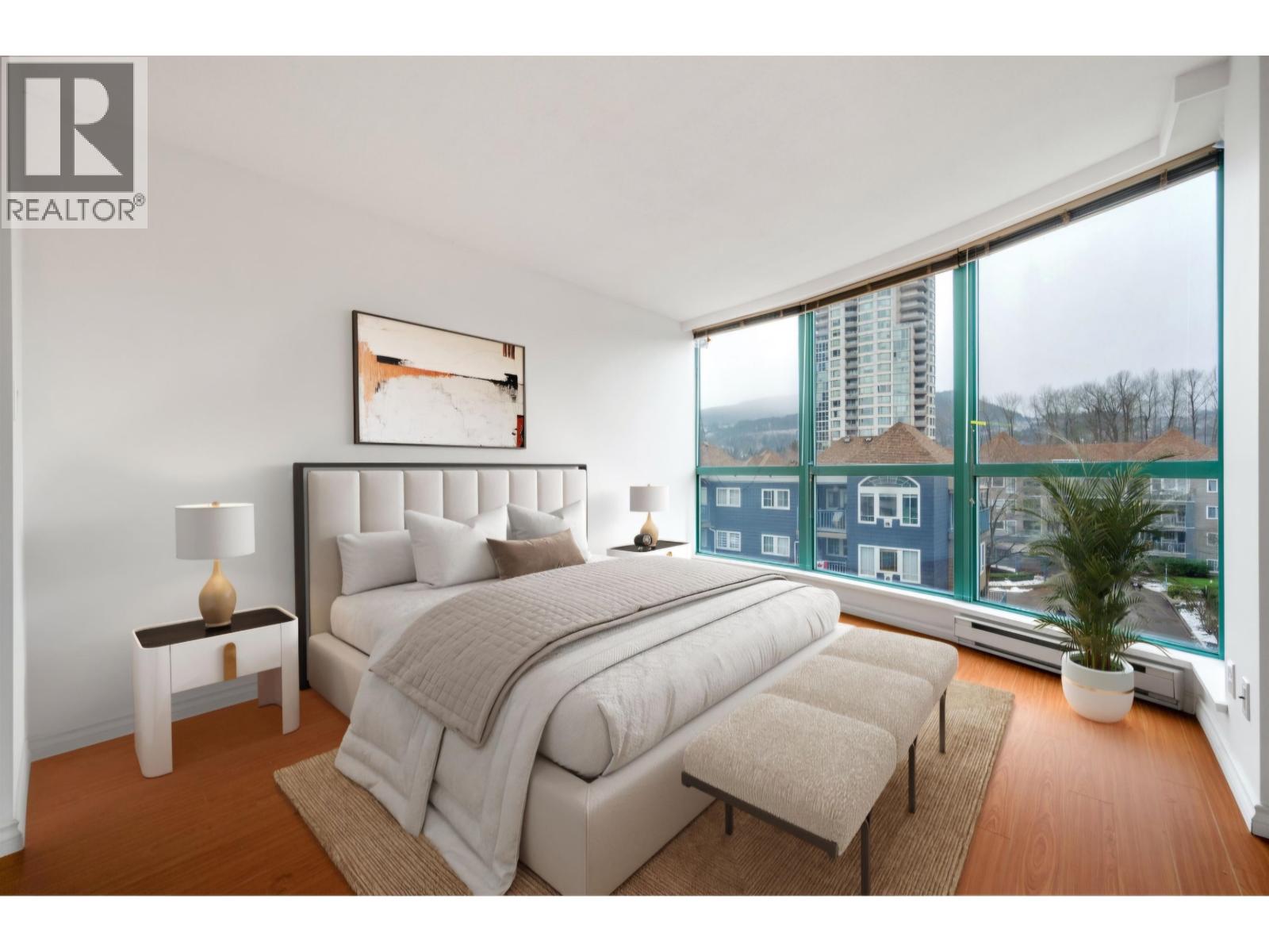 Photo 5 of 506 3071 Glen Drive, Coquitlam BC