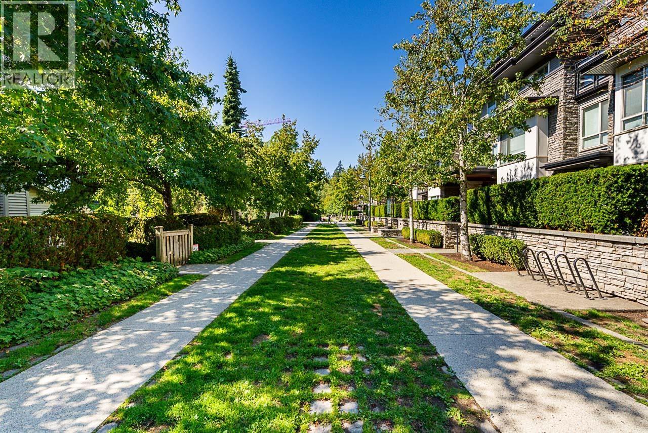 Photo 6 of 205 7488 Byrnepark Walk, Burnaby BC